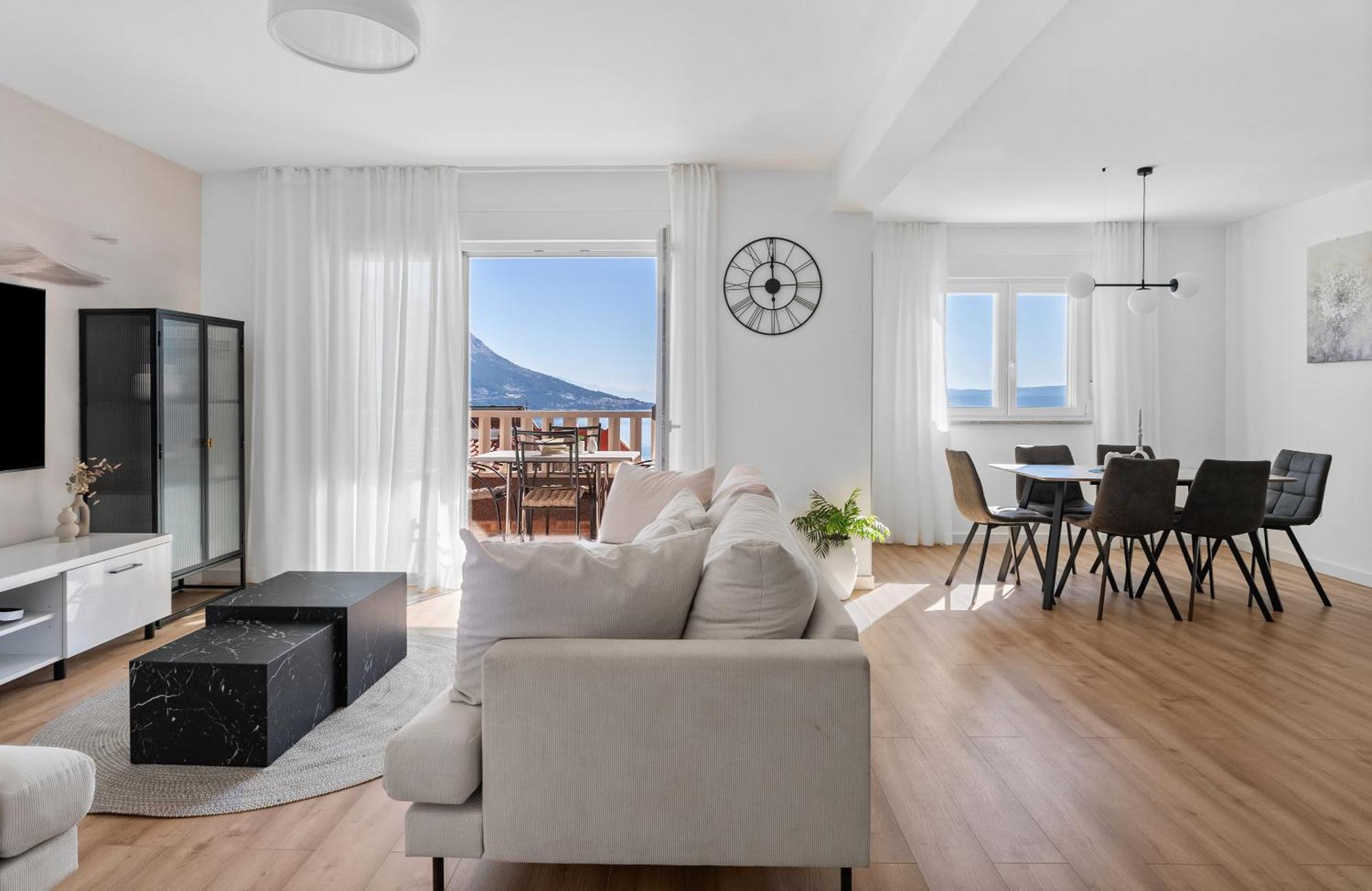 Apartments Bakota Omiš Exteriör bild